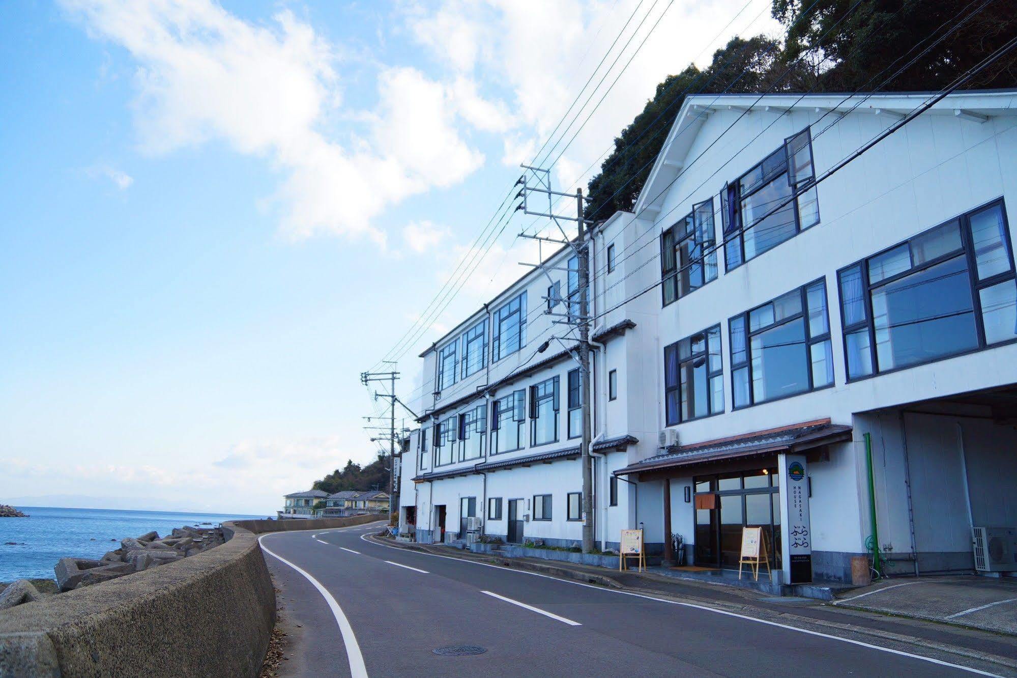 Nagasaki House Burabura Hotel Exterior photo